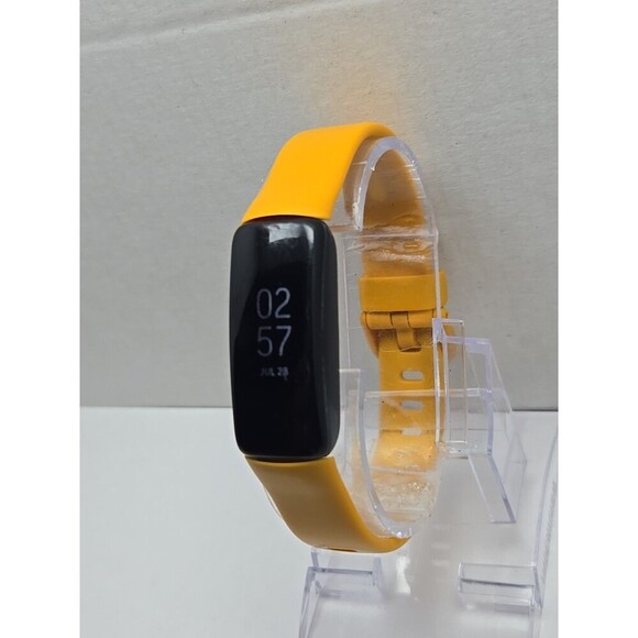 Fitbit Inspire 2 Fitness Tracker Black Heart Rate Monitor Tested W/ Charger - Picture 3 of 11